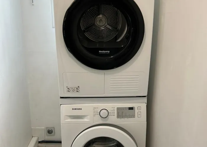 וילה Launa *